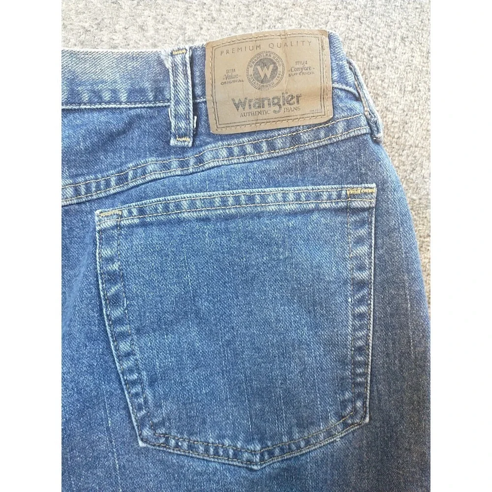 Wrangler Hero Authentic Mens Blue Straight Leg Jeans 38x31 Medium Wash 97T01VR